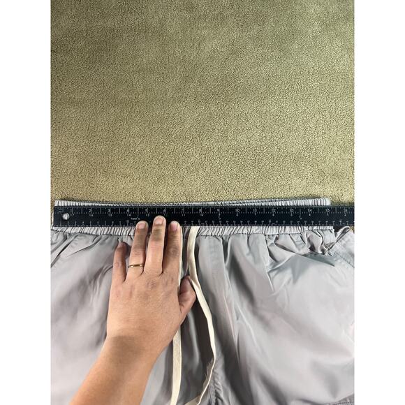 NWT Nova Men Relaxed Flare 8 Pockets Cargo Pants, Gray, Size: Large - Picture 3 of 11